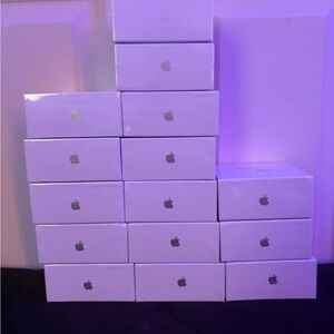 Apple AirPods Pro with White Charging Case